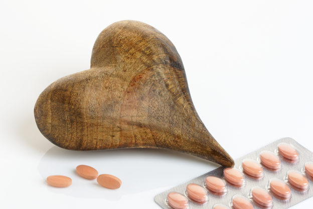 statin pros and cons, are statins a scam?, how to naturally lower LDL and cholesterol levels