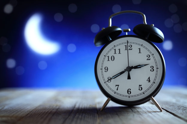 internal body clock, circadian rhythms, benefits of mental and physical alertness associated with good, routine sleep
